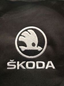 Skoda - haftowane logo